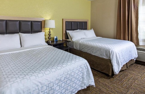 Appleton Hotel | Candlewood Suites Appleton by IHG