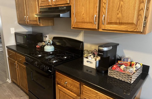 Ashland House | Cape Cod on Broad, Stay in the Heart of Ashland