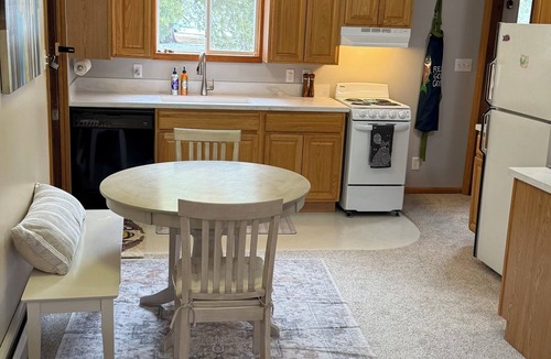 St. Ignace Township House | Captain's Mackinac Lookout Lake Huron