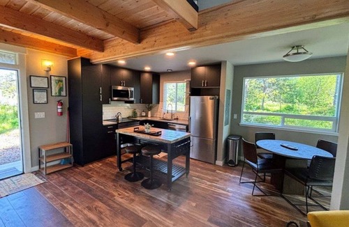 Tierra Del Mar House | Cargo Cove! New, shipping container by the sea!