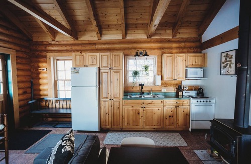Lutsen Cabin | Caribou Lake Lookout – Hot Tub Lake Views Cozy North Shore Escape