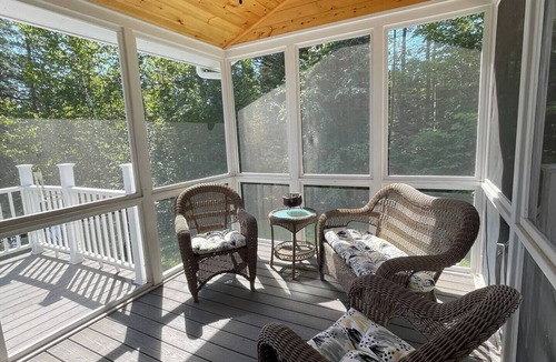 Lutsen Cabin | Caribou Sunrise, Lakeside Cabin in the Northwoods!