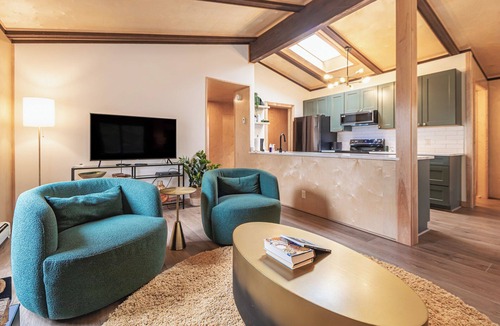 Lutsen Hotel | Cascade Lodge