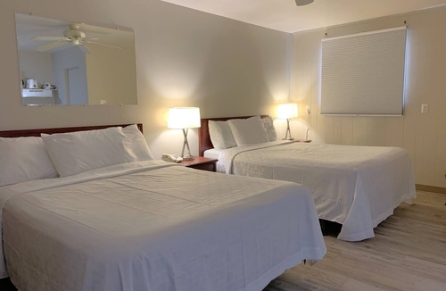 Edson Hotel | Castle Motel Edson