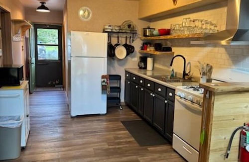 Butternut Cabin | Cedar Cove Cabin 4
