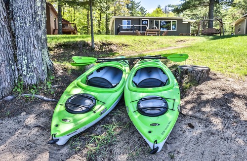 St Germain Cottage | Cedar Lodge: Lakefront Cabin - Wi-Fi, Free Firewood, Generator, No Cleaning Fee!