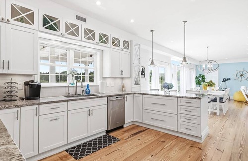Southold House | Cedar Point Cove - Waterfront Escape with Private Dock and Peconic Bay Views