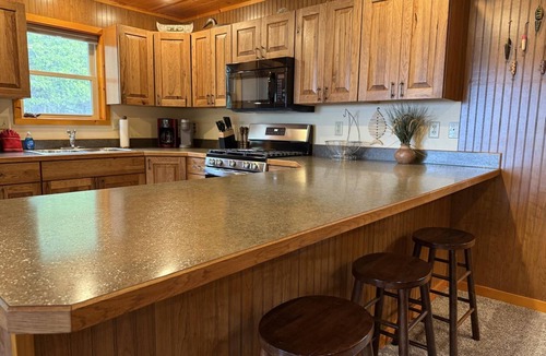 Drummond House | Cedarside @ Captain's Cove on Drummond Island