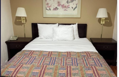 North Whisman Hotel | Celebrate Super Bowl Weekend at Days Inn by Wyndham Mountain View!