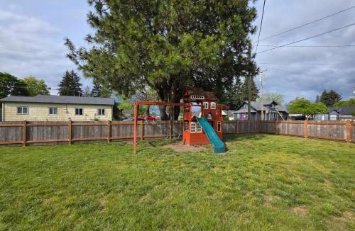 Centralia House | Centralia Retreat: 2 Mi to NW Sports Hub & Outlets