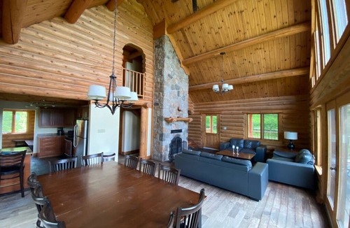 Labelle Ski Chalet | Chalet du Boisé #041
