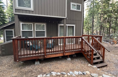 Chamberlands Cabin | Chamberlands Cabin, Private Beach, Bar, Restaurant