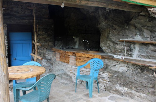 Bellegarde-Marsal Cabin | Chambre Rustique au Bord du Tarn