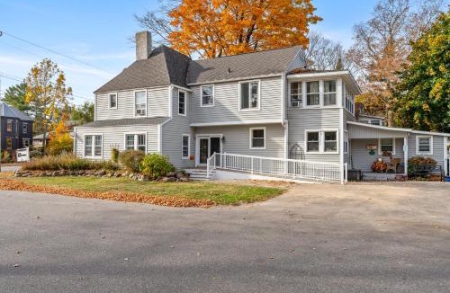 Charlevoix Bed & Breakfast | Charlevoix House - The Northside