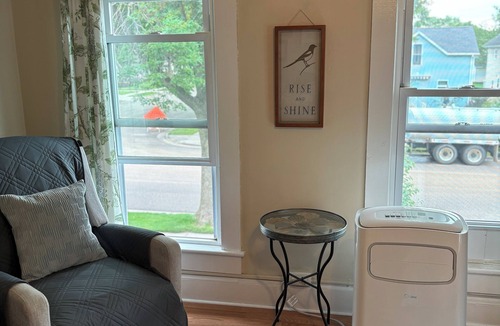 Bloomer Apartment | Charming 2-bedroom apartment in Bloomer,WI. On Lake Como.