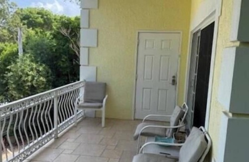 Key Largo House | Charming 2-bedroom house with WiFi, AC in Key Largo