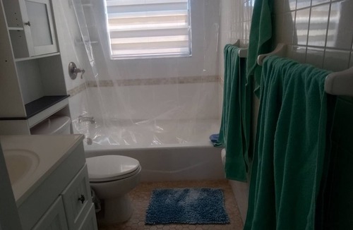 Key Largo House | Charming 2-bedroom house with AC in Key Largo