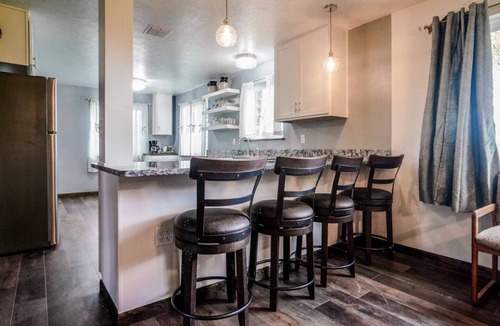 Chiloquin House | Charming 3-bedroom house with AC, WiFi in welcoming Chiloquin