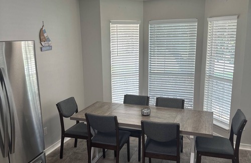 Crestview House | Charming 3-bedroom house with WiFi and AC a short drive from the beach!