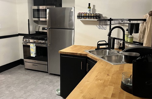 Alma Apartment | Charming apartment with a private balcony overlooking downtown Alma