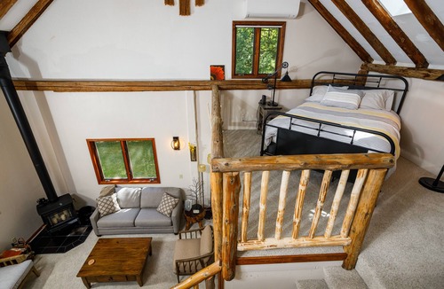 Fish Creek Cabin | Charming cottage on 5 acres! Whispering Pines