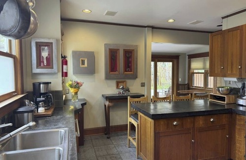 Sunnyside House | Charming, historic home with backyard and updated kitchen