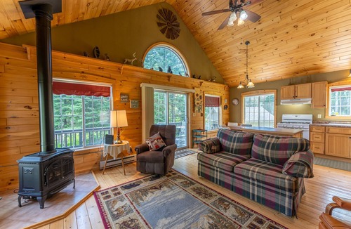 Tower Cabin | Charming & Private 2 BR Cabin on 9 Acres; Lake Access 1/4mi. Away, Ample Parking