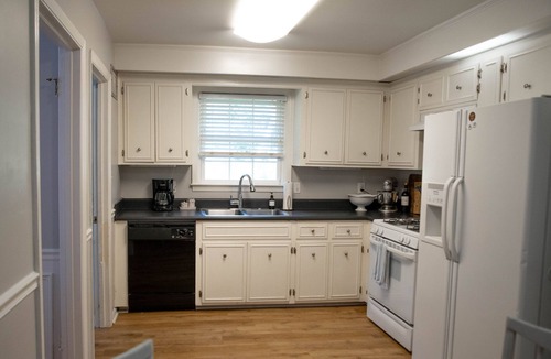 Augusta House | Charming, Quiet Masters Rental - 3 miles from the Augusta National