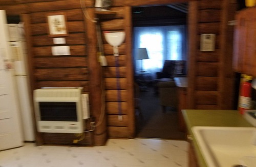 Paradise Cabin | Charming rustic cottage on the shores of Lake Superior