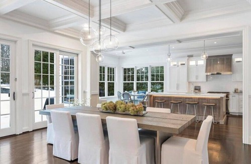 North Sea House | Charming Southampton Estate, Spacious Layout with Private Pool, Perfectly.