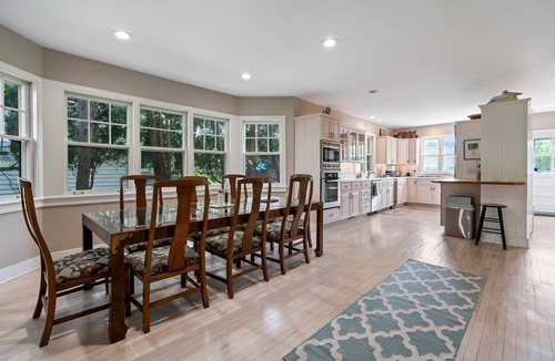 Village of Southampton House | Charming Southampton Village Home 4 Bedroom, 2 Bath 5 minutes from the beach