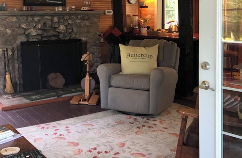 Wells House | Charming Waterfront 4-bedroom cabin