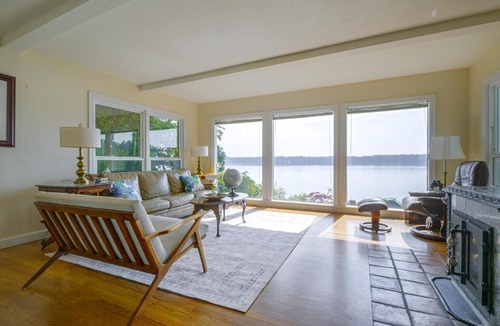 Olympia House | Charming Waterfront Home with Mt Rainier View