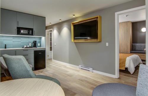 Roberval Hotel | Chateau Roberval