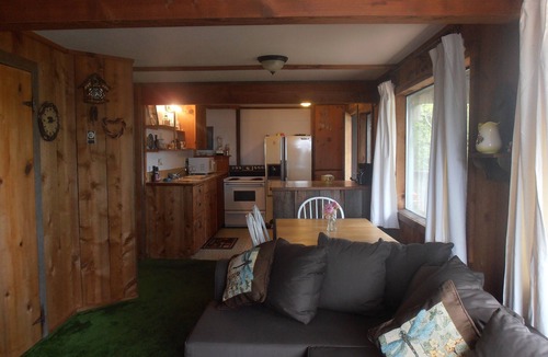 Deer Harbor Apartment | Check Out This Darling, Comfortable & Treasured Family Getaway Since 1979 + View