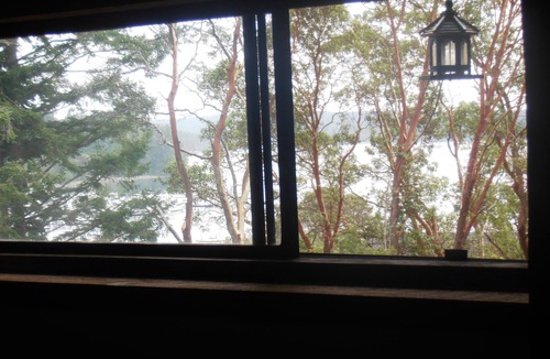 Deer Harbor Apartment | Check Out This Darling, Comfortable & Treasured Family Getaway Since 1979 + View