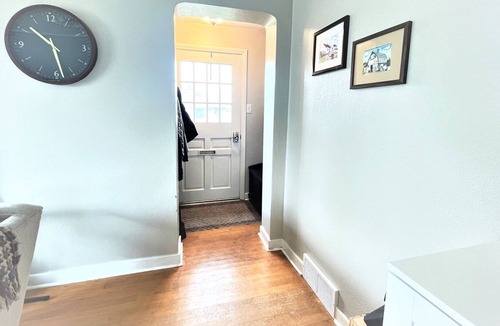 Ashland House | Chequamegon Cottage | 2 Bed, 1 Bath