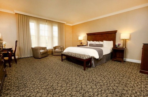 Rochester Hotel | Chic European Boutique Hotel in Rochester