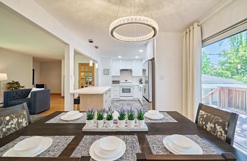 Southwest Calgary House | Chinook Executive Entire House