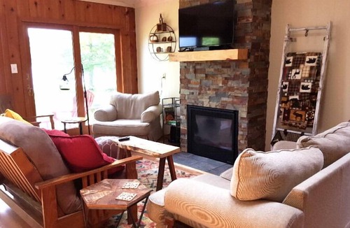 Alden House | Clams End on Clam Lake Bring Your Boat and Enjoy the Lakes