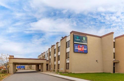 Lansing Hotel | Clarion Hotel & Conference Center Lansing West