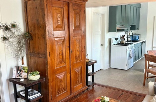 Westside Apartment | Classic Charleston Hideaway Central & Walkable - Live like a true downtown local