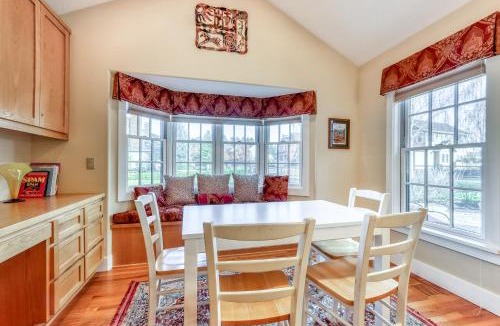 Sisters House | Classy Sisters Townhome