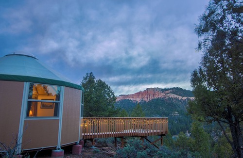 Glendale Cabin | Clifftop Mountain View Yurt. Hot Tub. Between Zion/Bryce #2