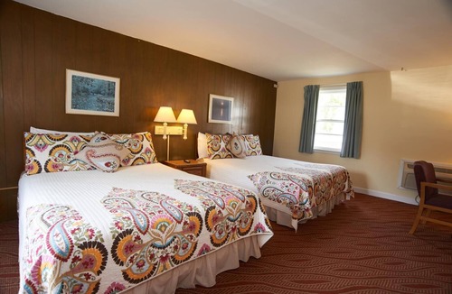 Clinton Hotel | Clinton Motel