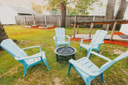 Michigan City House | Close to Beach, W&D, Pet friendly, Dunes, Casino