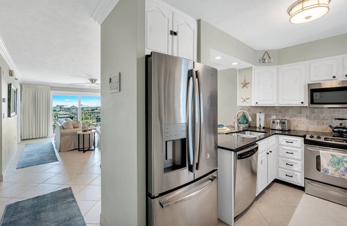 Holiday Isle Condo | "Coastal Dream” – Fun, Views & Loaded Amenities!