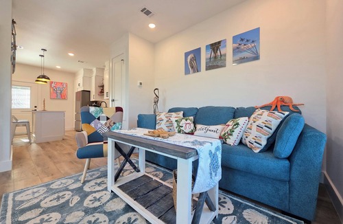 South Pensacola House | Coastal Parkview Cottage