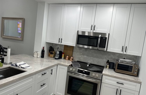 Rock Harbor Condo | Coastal Themed Villa Retreat in Paradise Awaits for You!