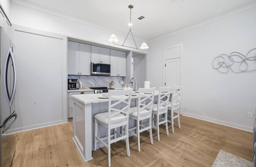 Pass Christian Villa | Coastline Haven 3BR - Central Location